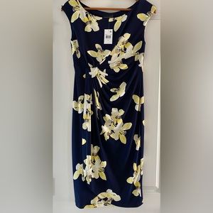 Connected Apparel women’s dress